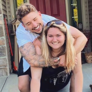 Meet your Posher, Melissa